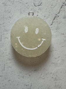 Car Freshener - Vent Clip - Smiley Face (Clear Glitter)