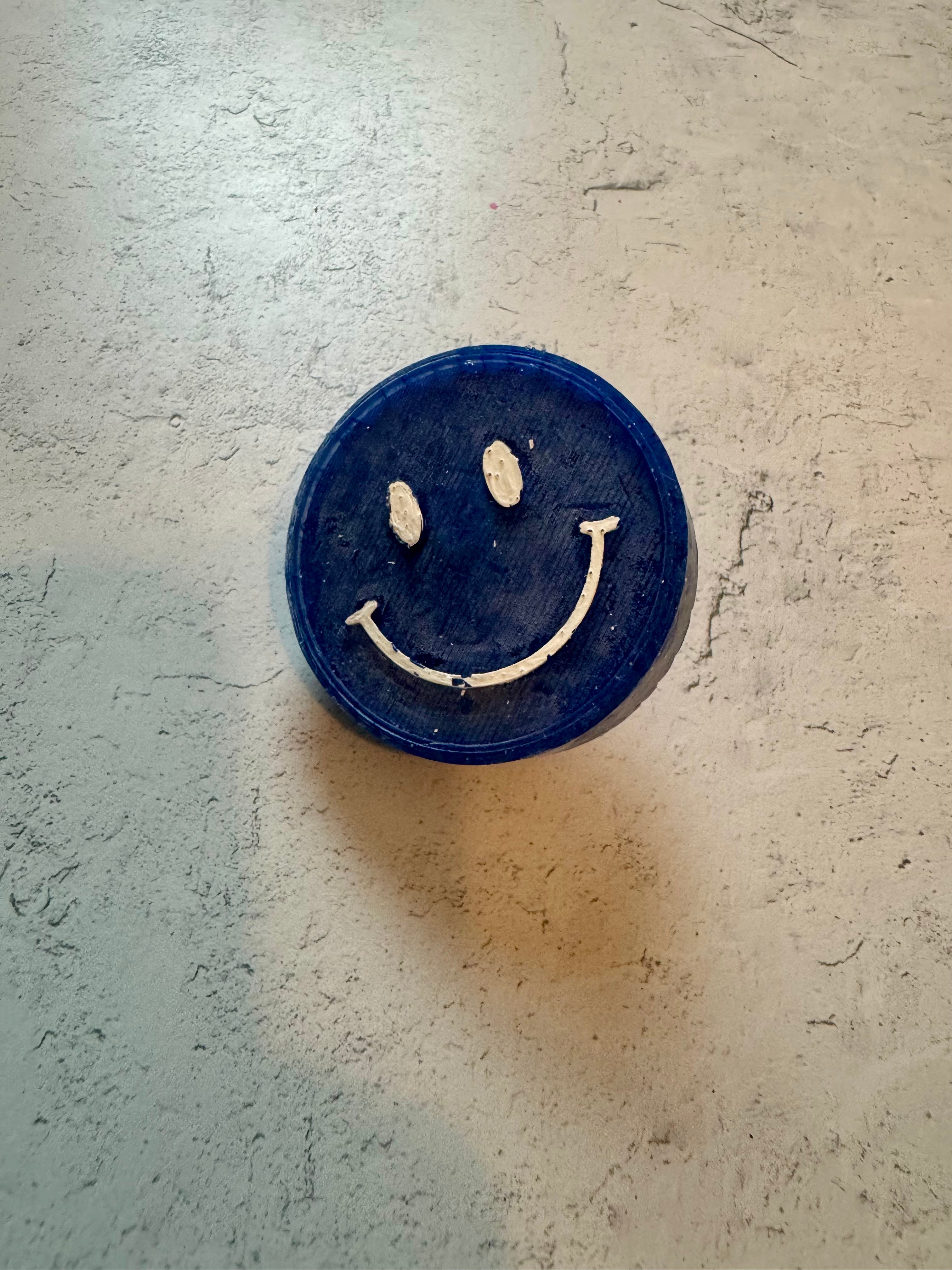 Car Freshener - Vent Clip - Smiley Face (Blue)